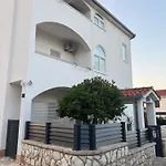 Lm Apartman Trogir