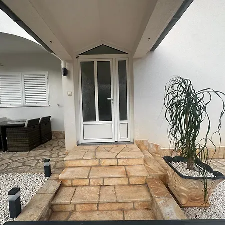 Lm Apartman Trogir