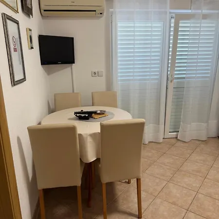 Apartment Lm